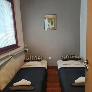  Apartment Cleopatra